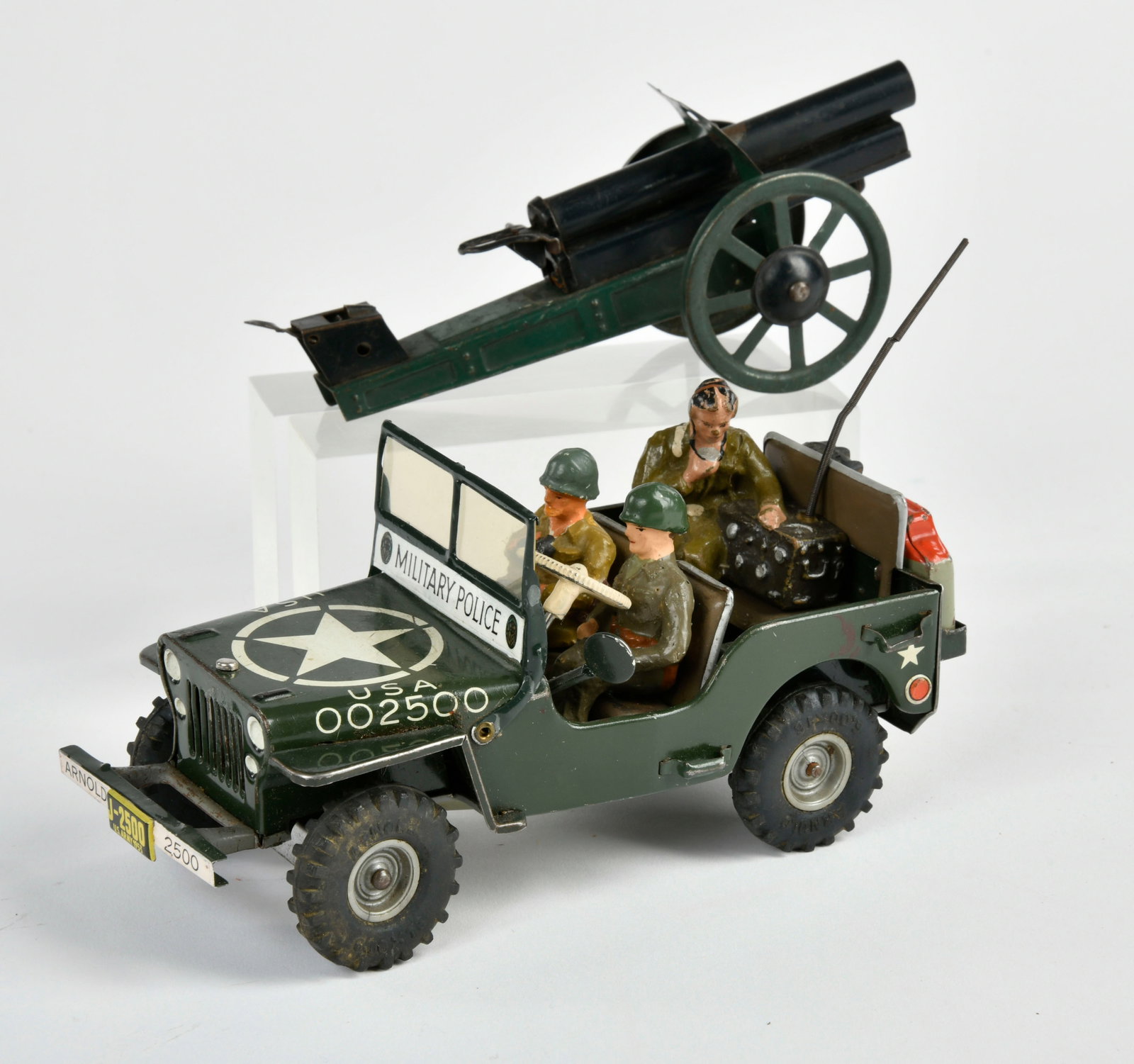 Arnold, Military Police Jeep 2500: Arnold, Military Police Jeep 2500, W.-Germany, 17 cm, Blech, UW ok, LM, Z 2