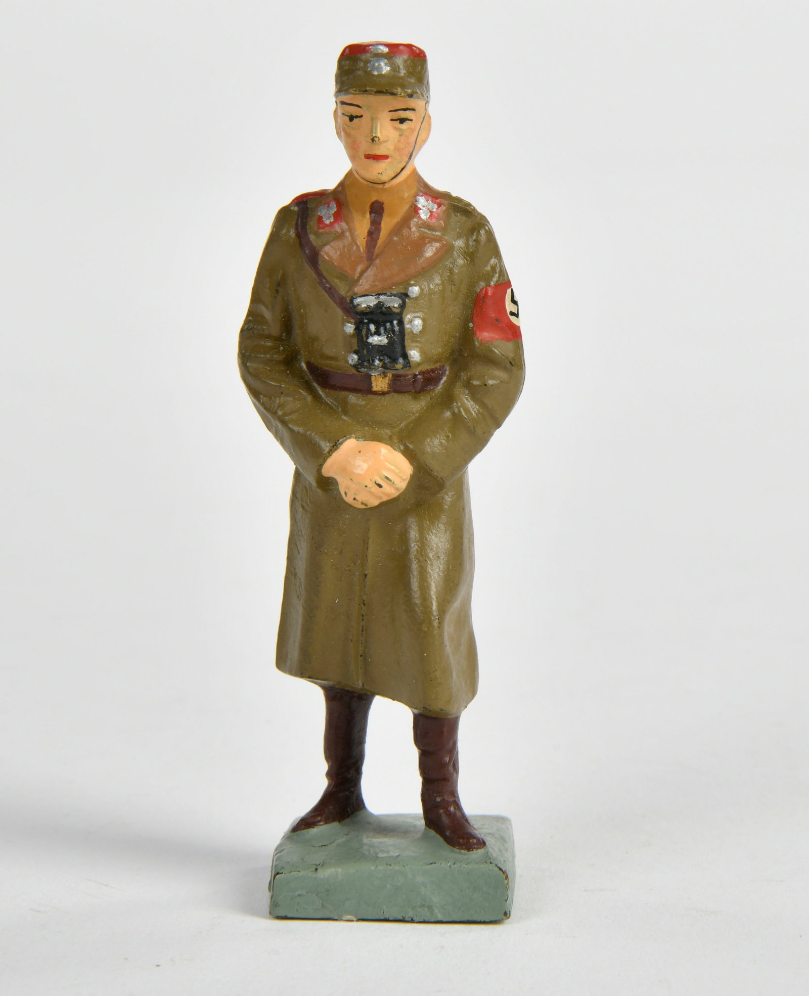 Lineol, Gruppenfuhrer: Lineol, Gruppenfuhrer, stehend im Mantel, Germany VK, 7,5cm, Masse, Z 1