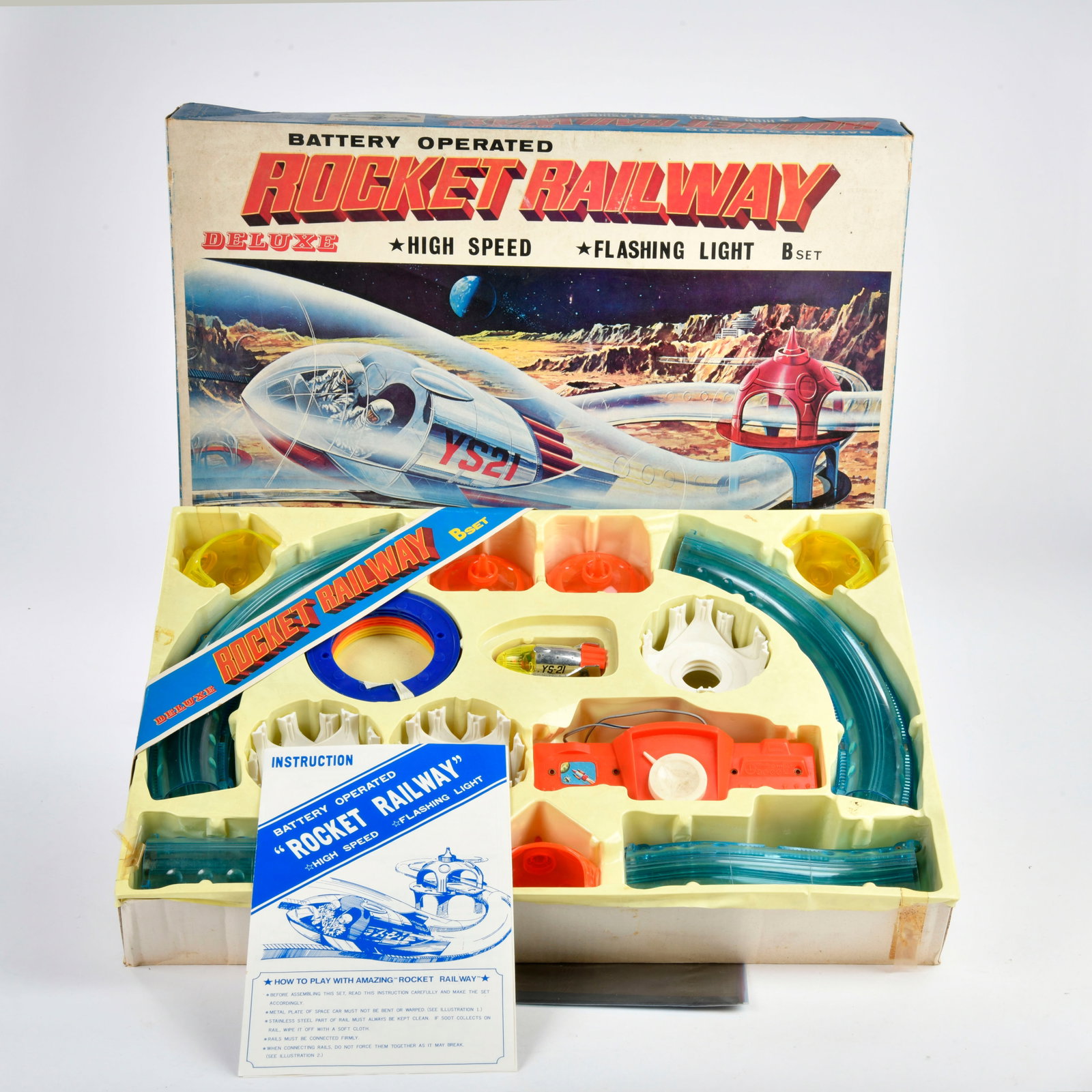 Mego, Rocket Railway: Mego, Rocket Railway, Japan, 38x55 cm, Kst, Funktion nicht gepruft, Okt, komplett, Z 1-2