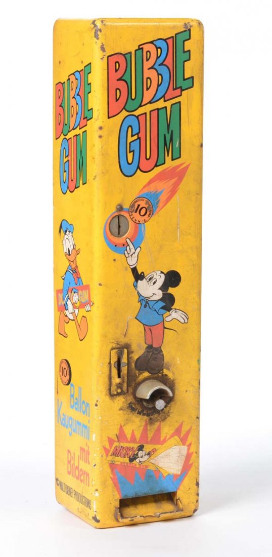 Bubble-Gum Slot Machine: English: Bubble-Gum Slot Machine with Disney Motifs, partially paint damage + dirty, condition 2-3 Deutsch: Kaugummi-Automat mit Disney-Motiven, H 60 cm, teilw. Lackmängel + schmutzig, Z 2-3, (55)