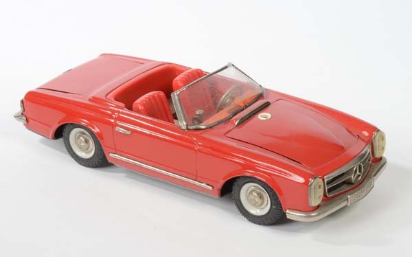 Schuco: English: Schuco, Real Mercedes, W.-Germany, tin, minimal paint damage, condition 2 Deutsch: Schuco, Real Mercedes, W.-Germany, 27 cm, Blech, minimale Lackmängel, Z 2, (439)