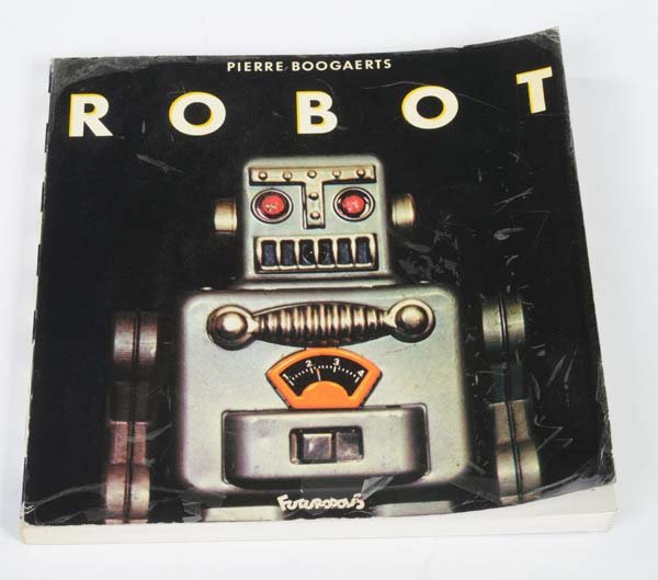 Book: Book "Robot" in French, C 2-