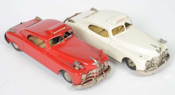 Arnold: Arnold, Candidat: 1x Fire Engine + 1x Ambulance, US Z. Germany, tin, 1x friction ok, 1x bat. drive not checked, partially paint d., horn/flood light + battery case cover missing, C 2-