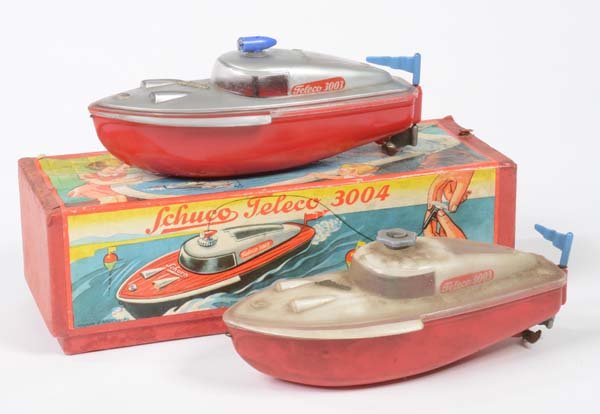 Schuco: Schuco, 2x Teleco, W.-Germany, plastic, both clockworks defective, box C 2, with accessory, 1x very dirty, C 2-3