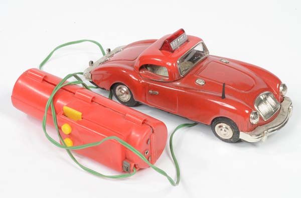 MGA Fire Chief: MGA Fire Chief, tin, bat. drive ok, min paint d., C 2