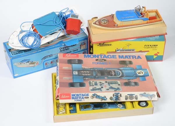 Schuco: Bundle, Schuco, 2 boats, "Nautica" + "Samara 2" + Montage-Matra, W.-Germany, plastic, function not checked, box C 2, Matra complete, Nautico C 1, others C 2