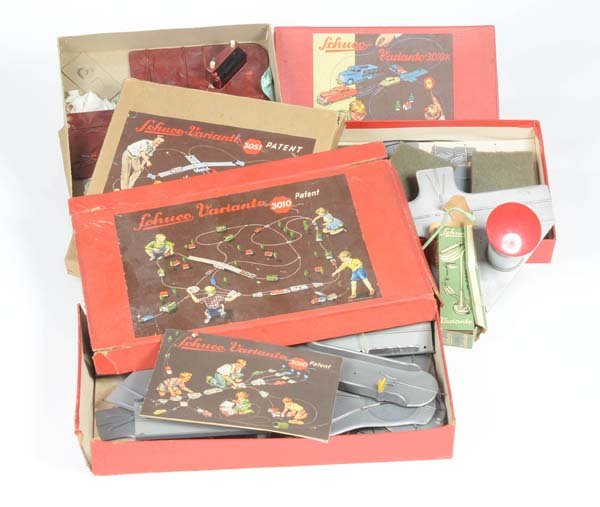 Schuco: Schuco, Varianto Policeman, Lamp and others, W.-Germany, box C 2+/3+, C 1-/2-