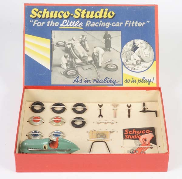 Schuco: Schuco, Studio Constuction Kit, US Z. Germany, tin, clockwork ok, box C 1-, car in turquoise/green, C 1