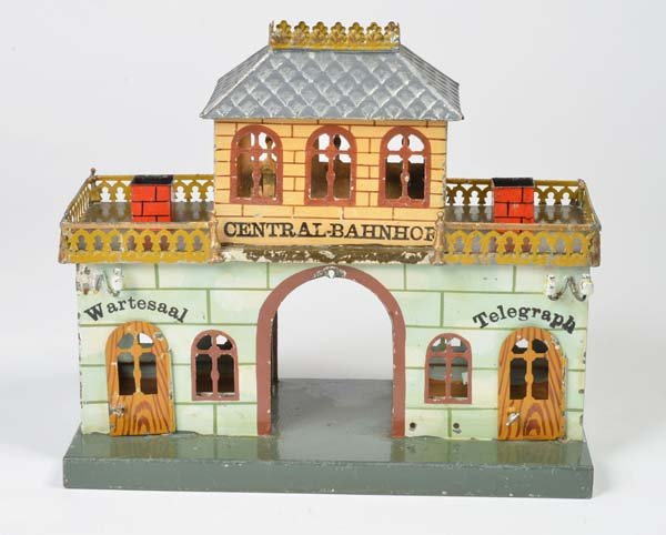 Marklin: Marklin, Central Train Station, Germany pw, age-related paint d., some additional drill holes (lighting?), please inspect