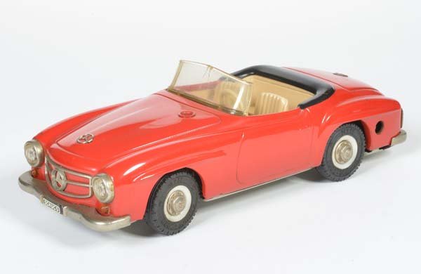 Schuco 2095: Schuco 2095, W.-Germany, tin, cw ok, paint d., windscreen slighlty cracked, C 2+