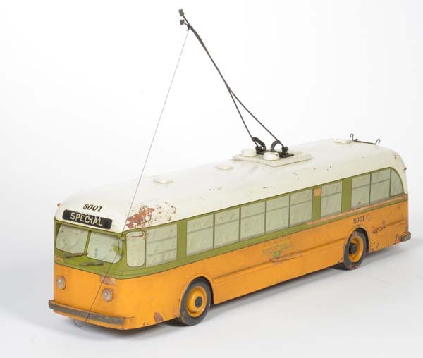 Bus "Los Angeles Transit Line": Bus "Lo s Angeles Transit Line", USA, wood, paint d., C 3