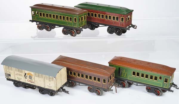 Bing, 5 Waggons: Bing, 5 Waggons, Germany pw, gauge 0, partly paint d., 1 roof repainted, C 2-/ 3+