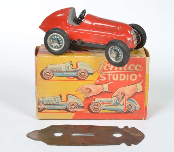Schuco Studio: Schuco, Studio Racing Car + 2x Sample Bottom Plate, US Z. Germany, tin, cw ok, box C 1, C 1-2