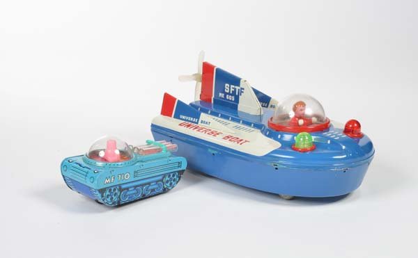 2 Space Fahrzeuge (1 of 1)