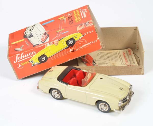 Schuco, Mercedes 2095 (1 of 1)