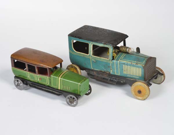 Distler u.a., 2 Kleine Limousinen (1 of 1)