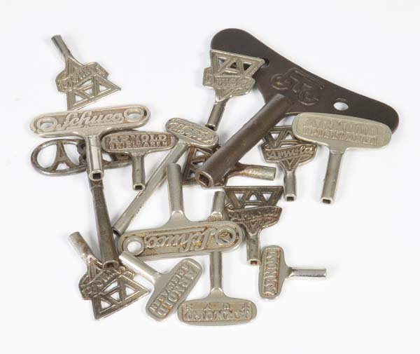 Marklin, Arnold, Schuco u.a., Konvolut Schluessel (1 of 1)