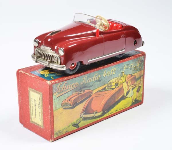 Schuco, Radio Auto 4012 (1 of 1)