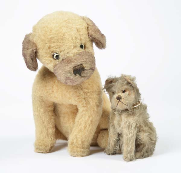 Schuco, 2 Yes No Hunde (1 of 1)