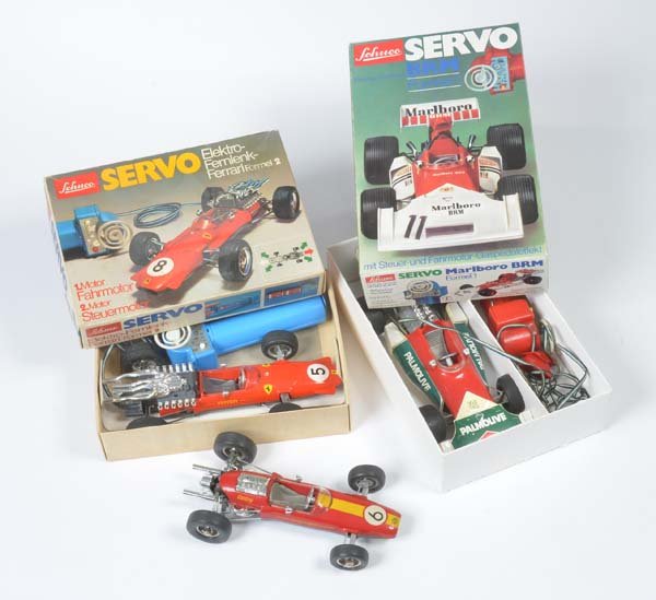 Schuco, 3x Rennwagen , 2 mit elektrischer Fernlenkung (1 of 1)
