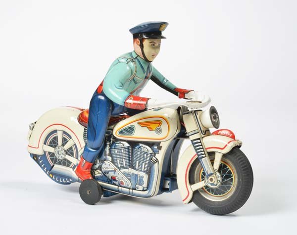 TM, Grosses Polizeimotorrad (1 of 1)