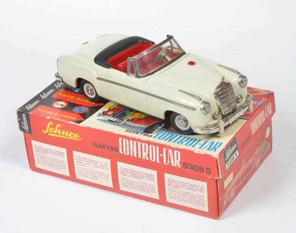Schuco, Control Car (1 of 1)