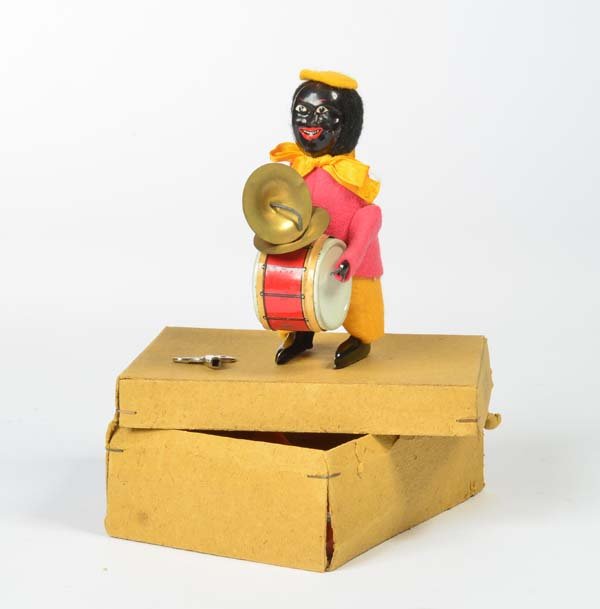 Schuco Nachbau SFA, Afrikaner mit Trommel (1 of 1)