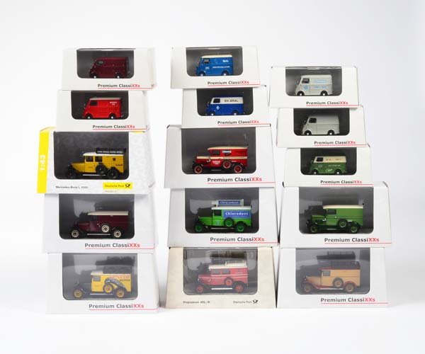 Premium Classixxs, 15 Modelle (7x Goggomobil + 8x (1 of 1)