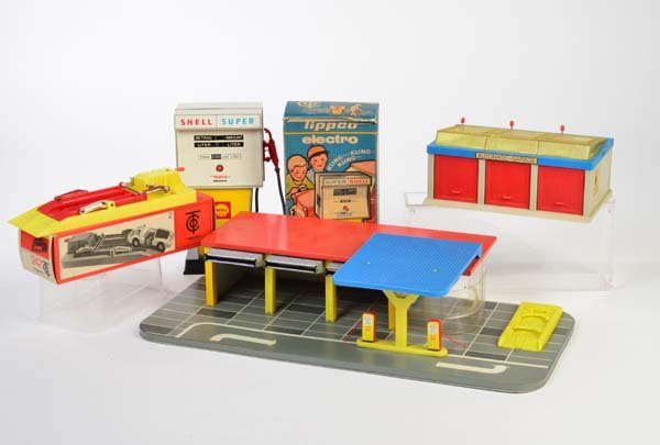 Tippco, Tankstelle, Garage, Wagenheber + Zapfsaeule (1 of 1)