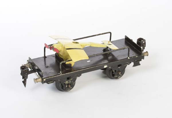 Marklin, Plattformwagen + Flugzeug "Taube" (1 of 1)