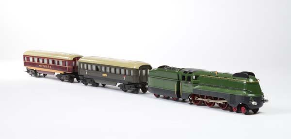 Zeuke, Lok + 2 Wagen (1 of 1)