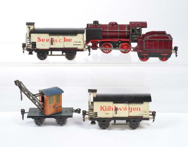 Marklin, Lok R 880 mit Tender, Kranwagen, Kuehlwagen + (1 of 1)