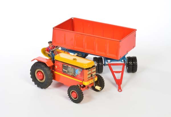 Gama, Traktor mit Anhaenger (1 of 1)
