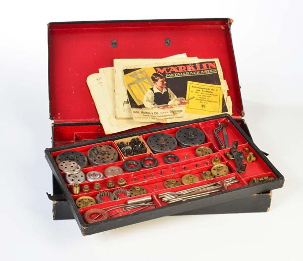 Marklin, Metallbaukasten Nr. 4 (1 of 1)