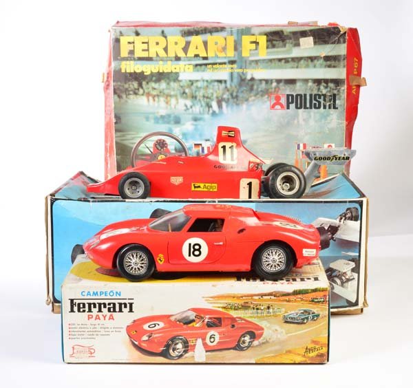 Paya u.a., 3x Ferrari (1 of 1)