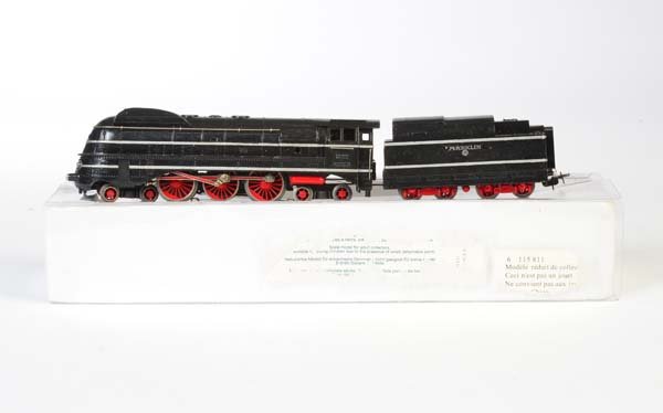 Marklin, Schwarze D-Lok SK 800 mit Tender (1 of 1)