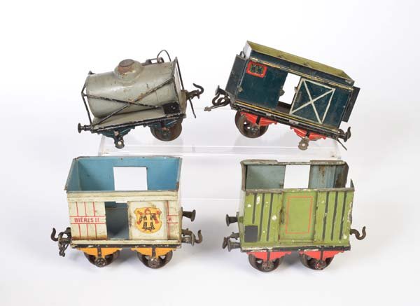 Konvolut Bing, 4 Gueterwagen Spur 0 (1 of 1)