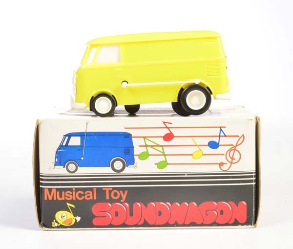 Tamco, VW Bus "Musical Toy": Tamco, VW Bus "Musical Toy", Japan, 12 cm, Kst, Funktion ok, Okt Z 2-, Z 1