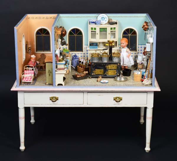 Bing, Spieltisch mit zweiteiliger Kueche (1 of 1)