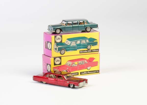 Siku, Mercedes 600 Pullmann V 253 + Cadillac Fleetwood (1 of 1)
