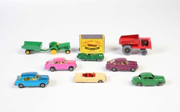 Matchbox, 8 Fahrzeuge + 1 Anhaenger (1 of 1)