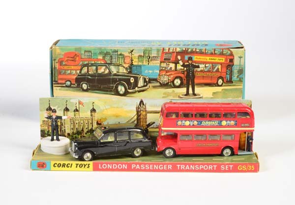 Corgi Toys, London Set 1. Version schwarz/rot Outspan (1 of 1)