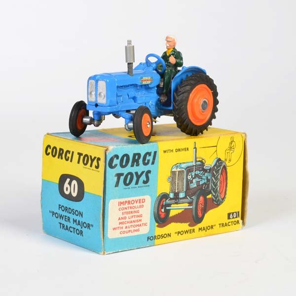 Corgi Toys, Ford Power Major Traktor mit gruener Figur (1 of 1)