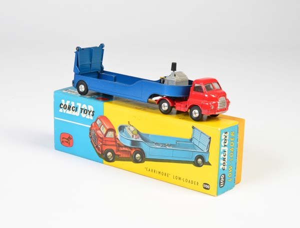 Corgi Toys, Bedford Carrimore Zug rot/blau (1 of 1)