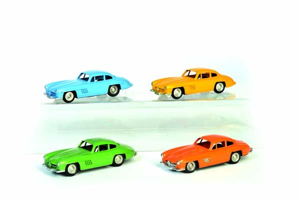 Marklin, 4x Mercedes Benz 300 SL No 8019 (1 of 1)