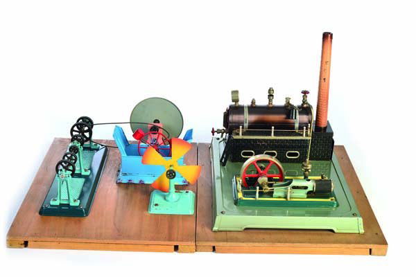 Fleischmann, Dampfmaschine + Antriebsmodelle auf (1 of 1)