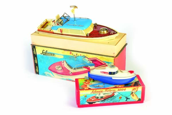 Schuco, Teleco 3004 + Elektro Nautico 5550 Boot (1 of 1)