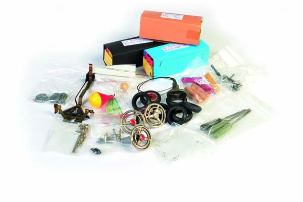 Schuco, Diverse Ersatzteile fuer Autos u.a. (1 of 1)