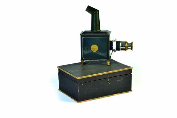 Plank, Laterna Magica in Holzkiste (1 of 1)