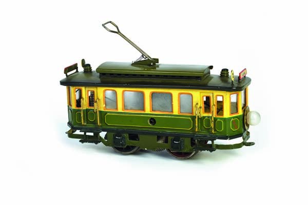 Marklin, Strassenbahn Motorwagen 13070 (1 of 1)